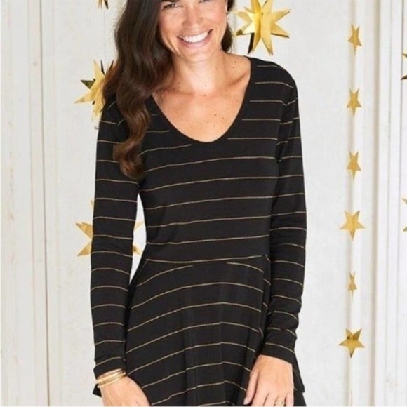 Matilda Jane‎ Black & Gold Metallic Enjoy The Party Long Sleeve Tee - Picture 1 of 8